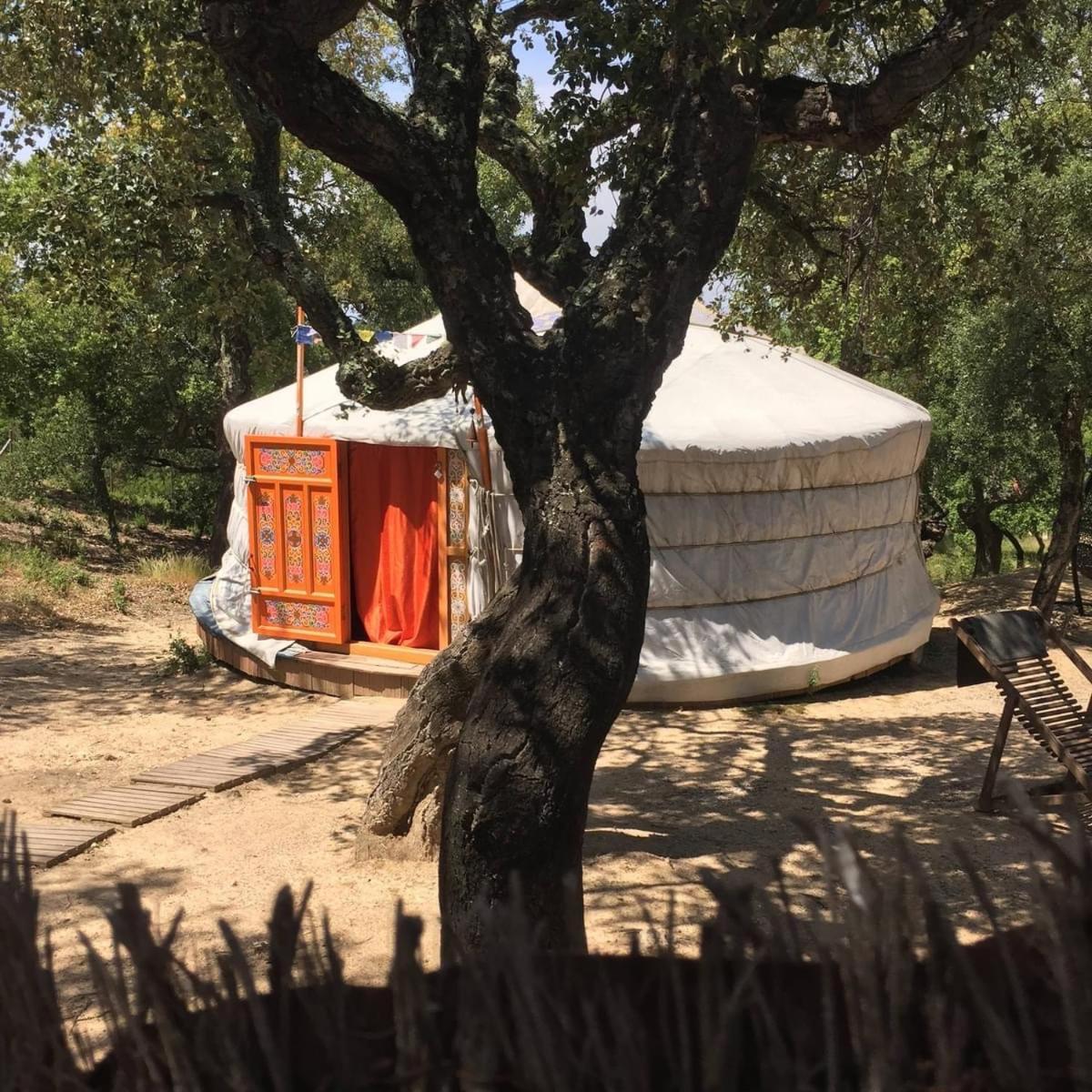 Au Soleil Mongol Sorède Exterior foto